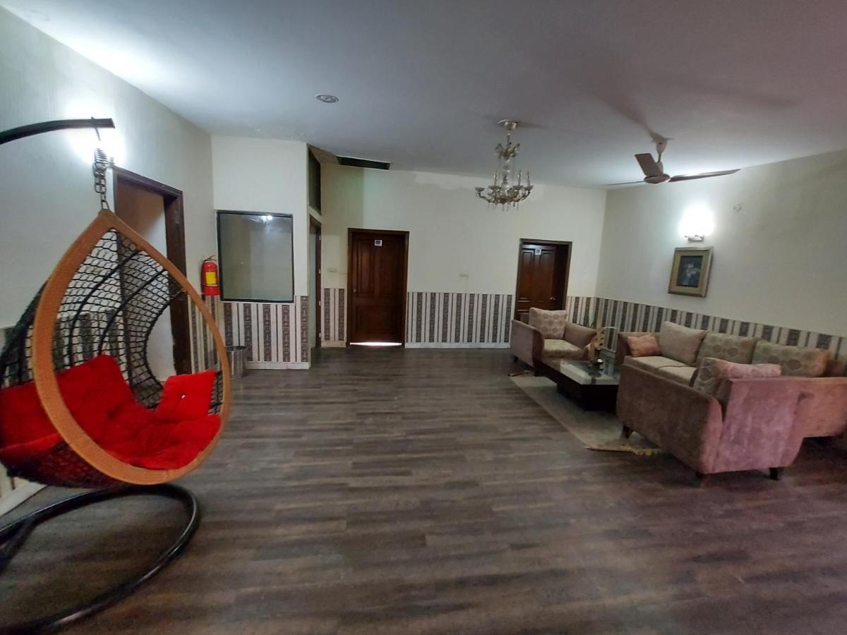 Casa Blanca Boutique Guest House Islamabad Extérieur photo