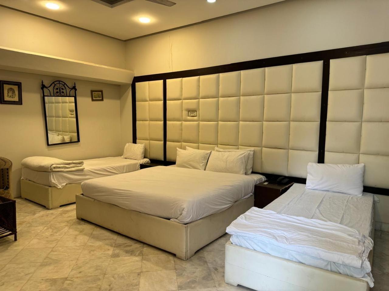 Casa Blanca Boutique Guest House Islamabad Extérieur photo