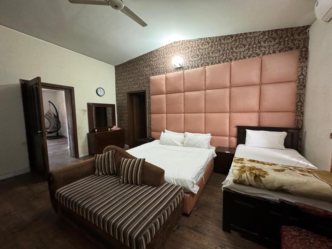 Casa Blanca Boutique Guest House Islamabad Extérieur photo